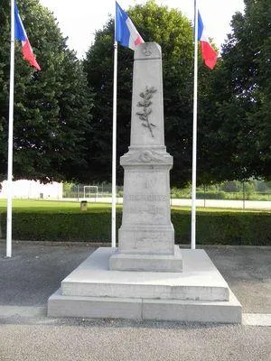 Monument aux morts de Saint-Vaast-d'Équiqueville