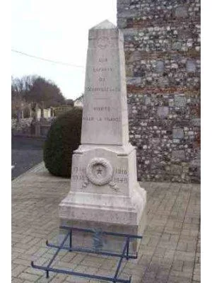 Monument aux morts de Tocqueville-sur-Eu