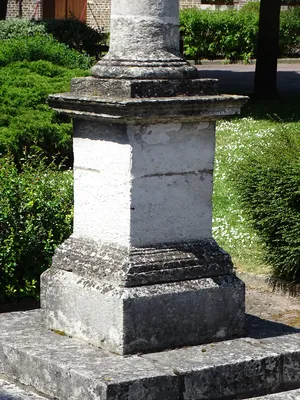 Calvaire de l'Église Saint-Denis à Duclair