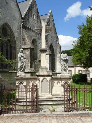 Calvaire de l'Église Saint-Michel de Saint-Wandrille-Rançon