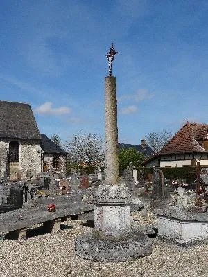Calvaire du cimetière de Saint-André-sur-Cailly