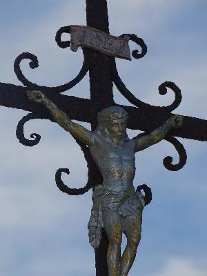 Croix du cimetière de Saint-Maurice-d'Ételan