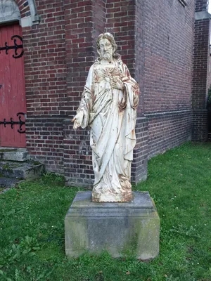 Statue du Christ à Canteleu