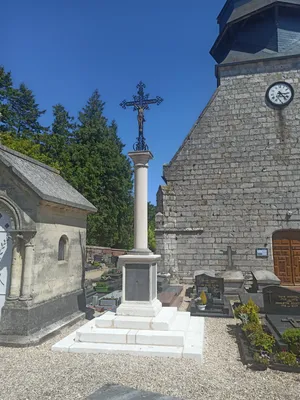 Croix du cimetière de Biville-la-Baignarde