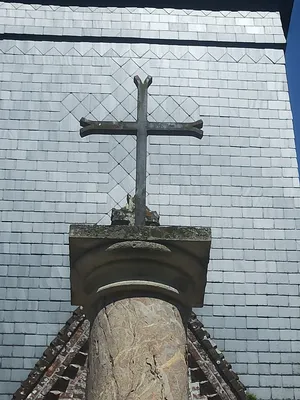 Croix du cimetière de Varneville-Bretteville