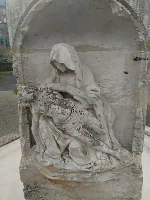 Calvaire de Fontaine-le-Bourg