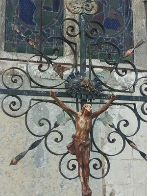 Croix de l'Église Saint-Pierre et Saint-Paul à Fallencourt