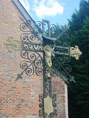 Calvaire de l'Église Saint-Martin à Saint-Martin-au-Bosc