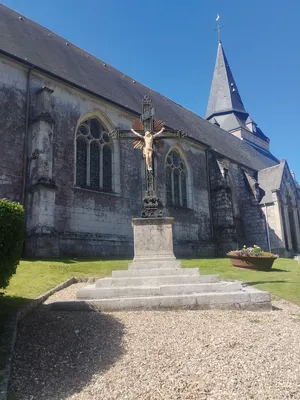 Calvaire de l'Église Notre-Dame de l'Assomption à Doudeville