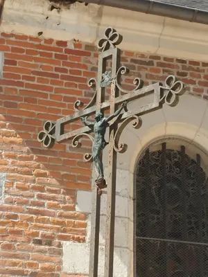 Croix du chevet de l'Église de Motteville