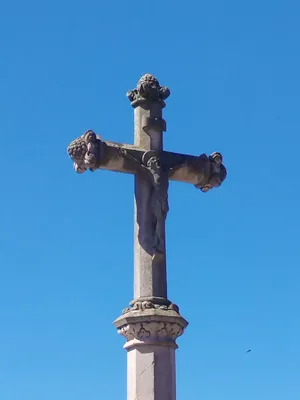 Croix de l'Église Saint-Martin-et-Sainte-Marguerite à Motteville