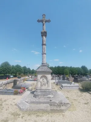 Croix de l'Église de La Vaupalière
