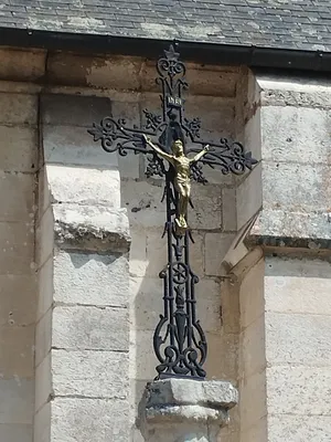 Croix de l'Église Saint-Pierre à Saint-Pierre-de-Manneville