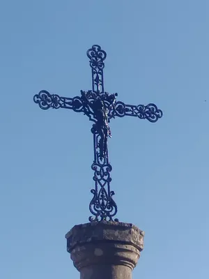 Calvaire de l'Église Saint-Ouen à Saint-Ouen-du-Breuil