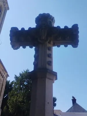 Croix de l'Église Saint-Erkonwald à Gonfreville-l'Orcher