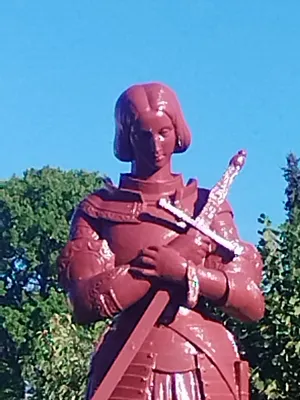 Statue de Sainte-Jeanne-d'Arc à Eslettes