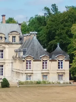 Château de la Rivière-Bourdet à Quevillon