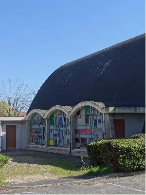 Église Sainte-Bernadette de Grand-Quevilly