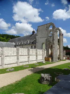 Ancienne Abbatiale Saint-Pierre à Saint-Wandrille-Rançon