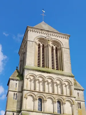 Église Saint-Saëns à Saint-Saëns
