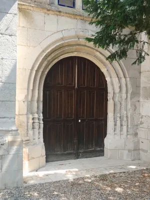 Église Saint-Michel à Hénouville