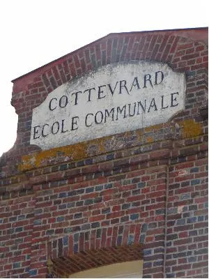Mairie de Cottévrard