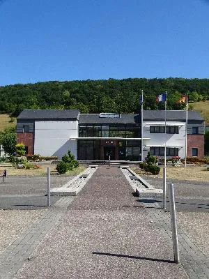 Mairie de Saint-Léger-du-Bourg-Denis