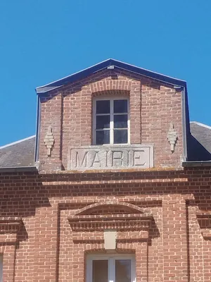 Mairie de Routes