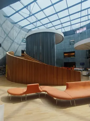 Bibliothèque Oscar Niemeyer au Havre