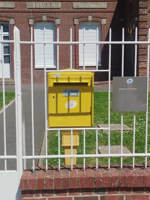 Agence postale de Réalcamp