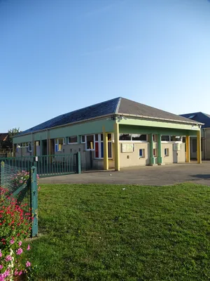 École élémentaire les Prés Verts aux Authieux-sur-le-Port-Saint-Ouen