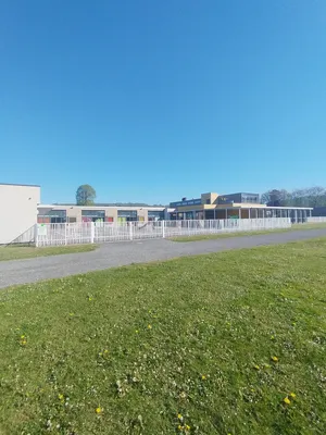 École maternelle Charles Perrault à Neufchâtel-en-Bray