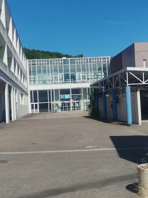 Lycée général et technologique de la Vallée du Cailly à Déville-lès-Rouen