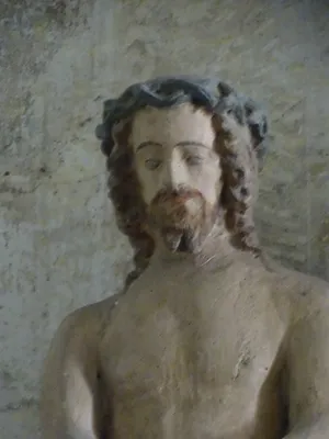 Statue Le Christ de Pitié