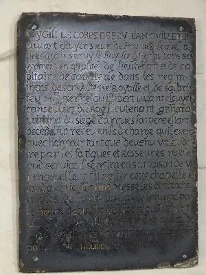 Dalle funéraire de Jean Guillebert dans l'église Saint-Valery de Varengeville-sur-Mer