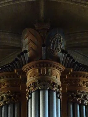 Orgue de tribune dans la Cathédrale Notre-Dame du Havre