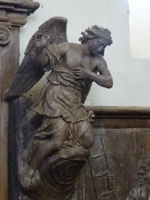 2 statues petite nature : Anges adorateurs dans l'Église Saint-Martin de Brémontier-Merval