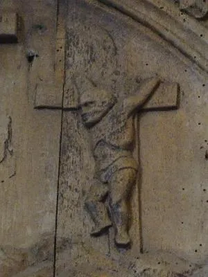 Bas-relief : La lamentation dans l'Église Saint-Aignan de Mont-Saint-Aignan