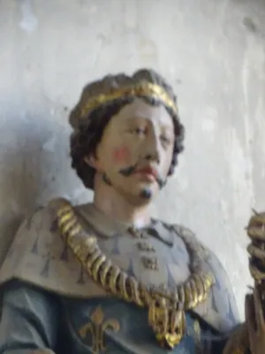 Statue : Saint-Louis sous les traits de Charles IX dans l'Église Notre-Dame de Caudebec-en-Caux