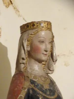 Statue : Vierge à l'Enfant dans l'Église Saint-Michel de Saint-Wandrille-Rançon