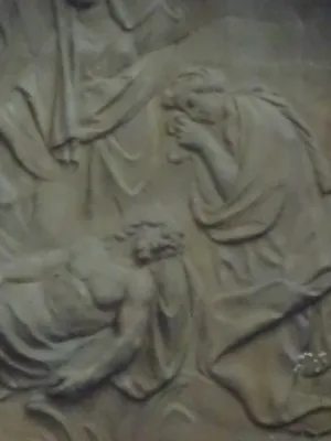 Bas-relief : La Déposition de croix dans l'Église Saint-Patrice de Rouen