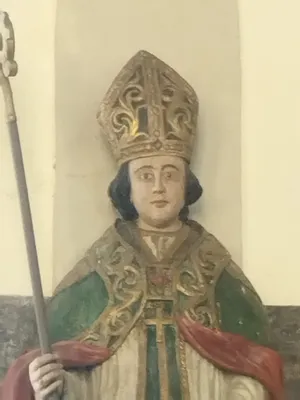 Statue de Saint-Germain dans l'Église Saint-Germain à Saint-Germain-sur-Eaulne
