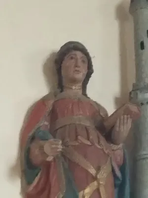Statue de Sainte-Barbe dans l'Église Saint-Laurent à Rétonval