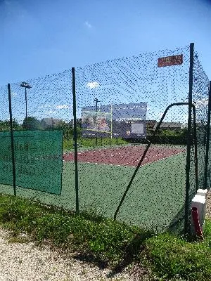 Court de Tennis de Boos