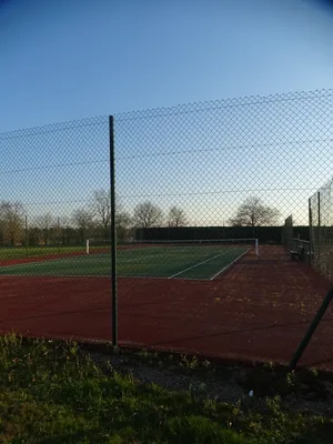 Courts de tennis du Stade Jacques Gibouin à Anneville-Ambourville