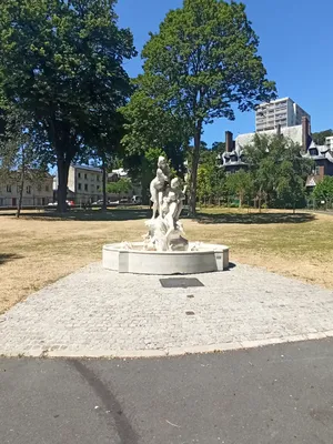 Fontaine du Square Grosos au Havre