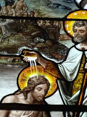 Vitrail Baie A : Le Baptême du Christ dans la Collégiale Notre-Dame d'Auffay
