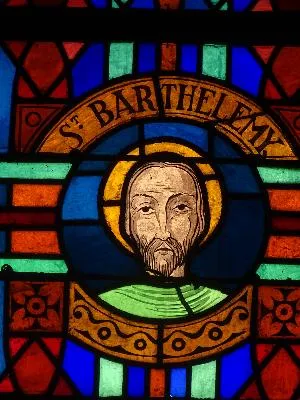 Vitrail Baie 1 : St-Barthélemy dans l'Église Saint-Martin d'Octeville-sur-Mer