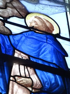Vitrail Baie 4 : Marie donnant le Rosaire, Annonciation dans l'Église de La Bouille