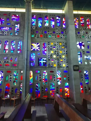 Vitrail Baie 2 dans l'Église Saint-Martin de Foucarmont